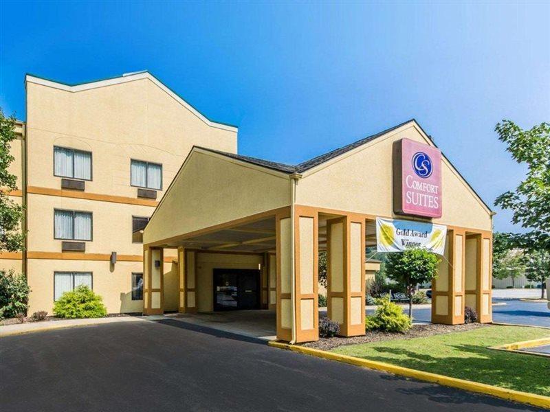 فندق أجنحة كومفورت بريستونزبرج ويست Prestonsburg المظهر الخارجي الصورة